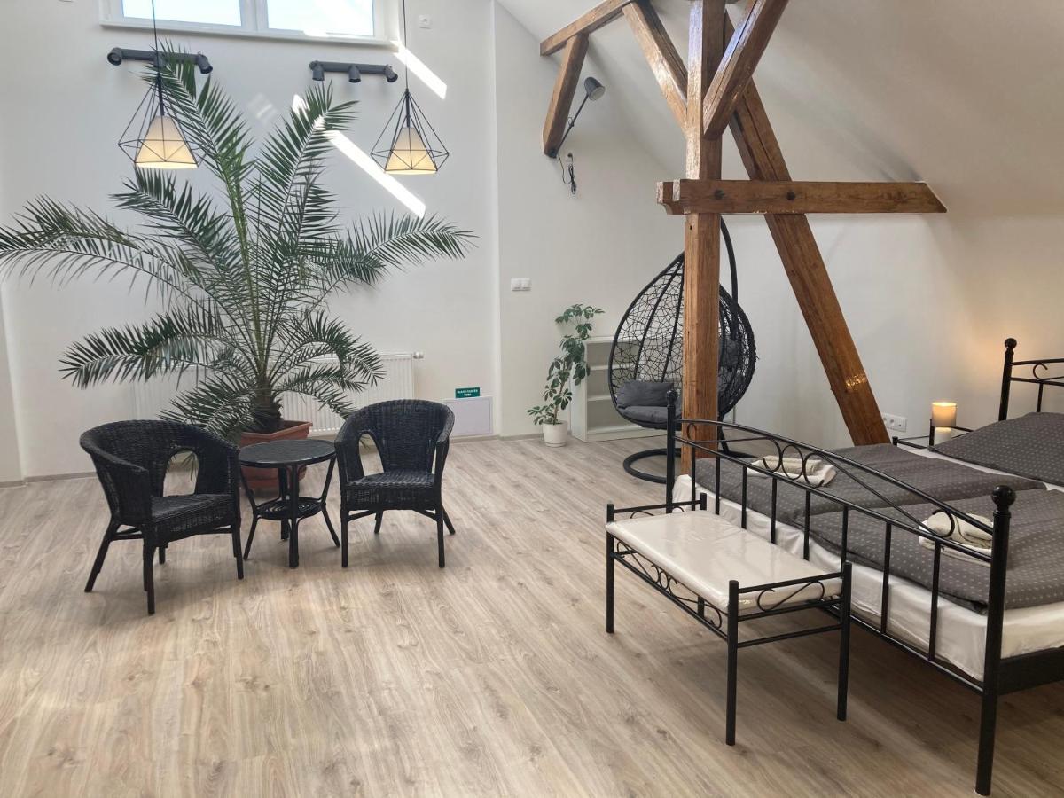 Apartmany Pod Radhostem Roznov pod Radhostem Exterior photo